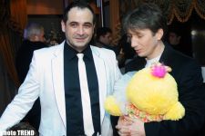 Искрометная певица Айгюн Кязымова и веселый шоу-бомонд на празднике Фадала Баззи (фотосессия)