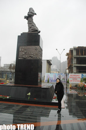 Ходжалинская трагедия – 18. 
Слезы Эльзы Сейиджахан смешались с каплями дождя (фотосессия)