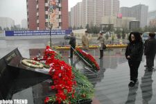 Ходжалинская трагедия – 18. 
Слезы Эльзы Сейиджахан смешались с каплями дождя (фотосессия)