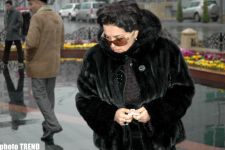 Ходжалинская трагедия – 18. 
Слезы Эльзы Сейиджахан смешались с каплями дождя (фотосессия)