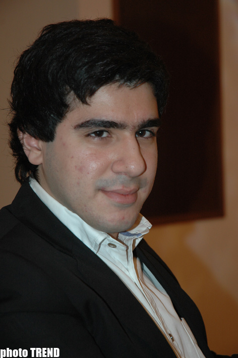 Айсель Теймурзаде стала спецкором "Базара" (фотосессия)