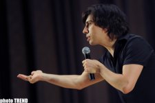 Дежавю суперзвезды российской эстрады в Баку (ФОТО)