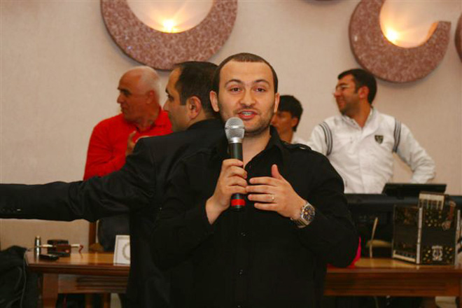 Министр образования Азербайджана Мисир Марданов принял участие на свадьбе воспитанников детского дома (фотосессия)