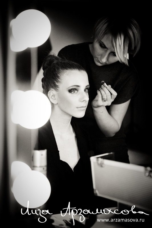 У меня ещё нет мягкой игрушки по имени Баку - российская актриса Лиза Арзамасова (фотосессия)