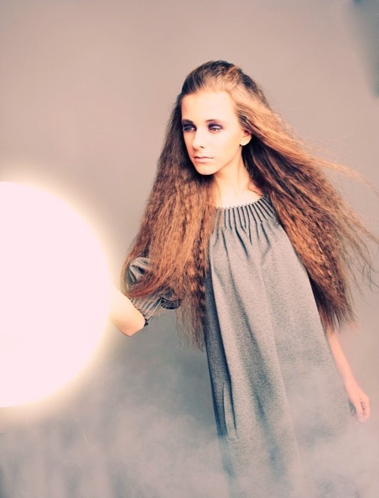 У меня ещё нет мягкой игрушки по имени Баку - российская актриса Лиза Арзамасова (фотосессия)