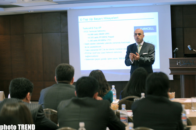 В Баку состоялась презентация компании Verifone - мирового лидера по производству платежных терминалов (фотосессия)