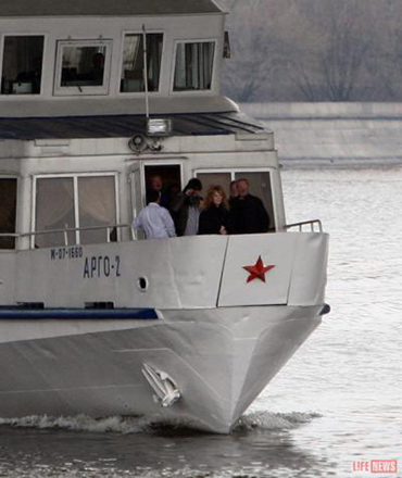 Алла Пугачева отметила день рождения на корабле (фотосессия)