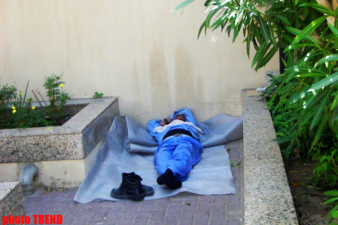 В Азербайджанском Дубае: блеск и нищета эмиратов (фотосессия, часть седьмая, завершающая)