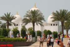 В Азербайджанском Дубае: блеск и нищета эмиратов (фотосессия, часть седьмая, завершающая)