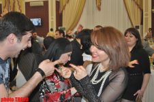 "Прикол-тайм"! Часть вторая - телеведущий Турал Асадов и певица Хураман Шушалы (фотосессия)