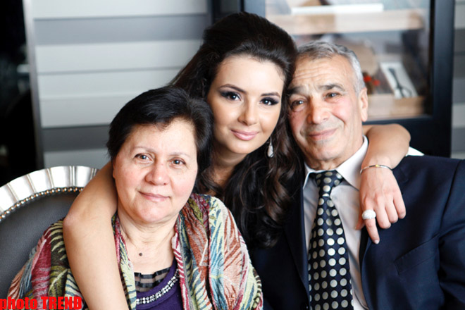 В юбилей Аль Пачино и солиста группы АВВА Айсель Теймурзаде отметила день рождения (фотосессия)