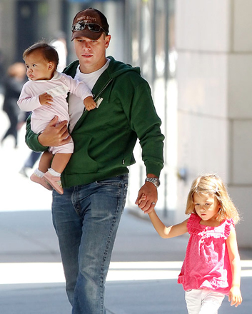 Супруга Мэтта Деймона ждет третьего ребенка