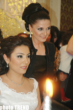 Танцевальный конкурс на свадьбе певицы Егяны, где был похищен турецкий жених (фотосессия)