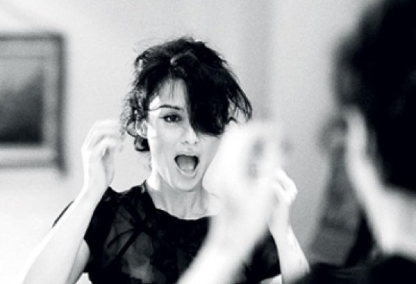 За Тиной Канделаки устроили слежку