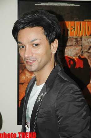 Народный артист Фаиг Агаев и турецкая поп-звезда Сердар Ортадж зажигали на бакинской свадьбе