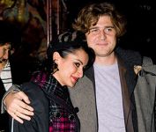 Тина Канделаки официально развелась с мужем