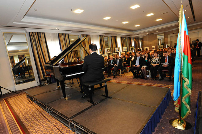 В Брюсселе отметили 87-летие Общенационального лидера Азербайджана Гейдара Алиева (ФОТО)