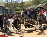 SOS! В Азербайджане разрушена дамба- села остались под водой, оползень- дома беженцев под землей (фотосессия)