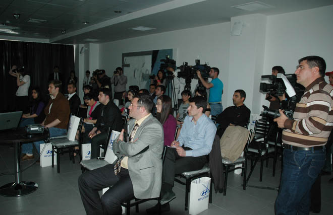 В Баку состоялась презентация седана Hyundai Sonata нового поколения (видео-фотосессия)