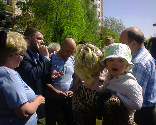 Жители Ижевска против застройщиков и азербайджанцев (фотосессия)