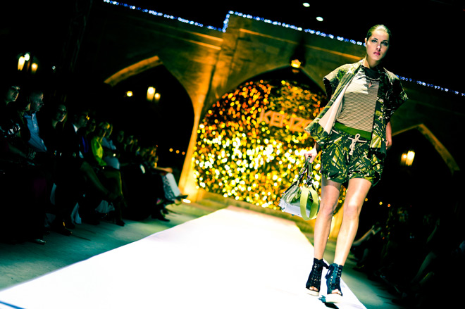 KENZO представил в Баку весенне-летнюю коллекцию известного дизайнера Antonio Marras (фотосессия)