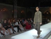 KENZO представил в Баку весенне-летнюю коллекцию известного дизайнера Antonio Marras (фотосессия)