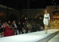 KENZO представил в Баку весенне-летнюю коллекцию известного дизайнера Antonio Marras (фотосессия)