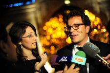 KENZO представил в Баку весенне-летнюю коллекцию известного дизайнера Antonio Marras (фотосессия)