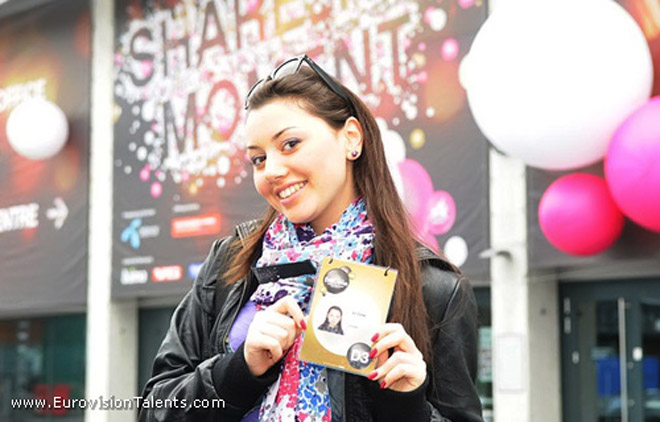 Сафура Ализаде посетила Telenor Arena в Осло (видео-фотосессия)