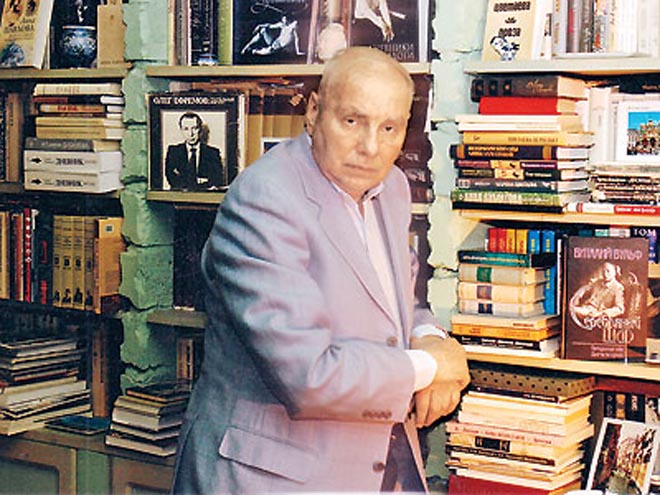 Путин и Медведев поздравили известного бакинца с юбилеем