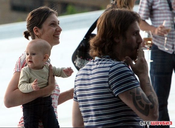 Петр Налич показал жену и дочку