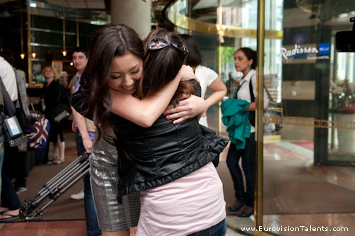 Слезы радости Сафуры Ализаде: "Семья для меня превыше всего" (фотосессия)