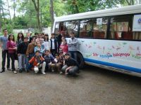 Бакинские школьники приняли участие в автобусном туре по регионам страны (фотосессия)