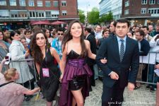 Сафура Ализаде на открытии конкурса "Евровидение-2010" (видео-фотосессия)