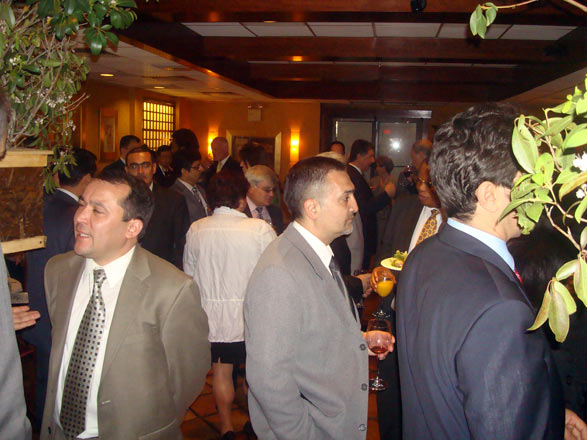 В США презентована открытка с видами Баку и Азербайджана