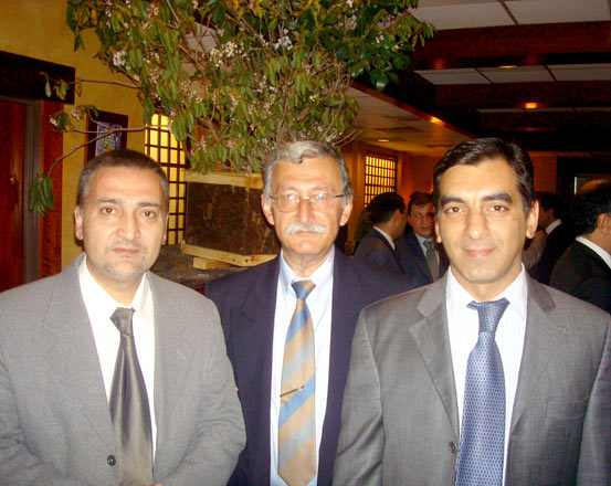 В США презентована открытка с видами Баку и Азербайджана