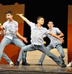 Азербайджанские КВН-щики оставили армян без спонсоров и вышли в полуфинал (фотосессия)