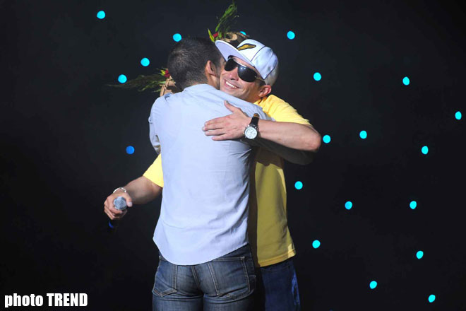 Скандально известный рэпер Гусейн Дарья "воскрес из мертвых" на своем концерте (фотосессия)