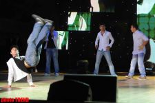 Скандально известный рэпер Гусейн Дарья "воскрес из мертвых" на своем концерте (фотосессия)