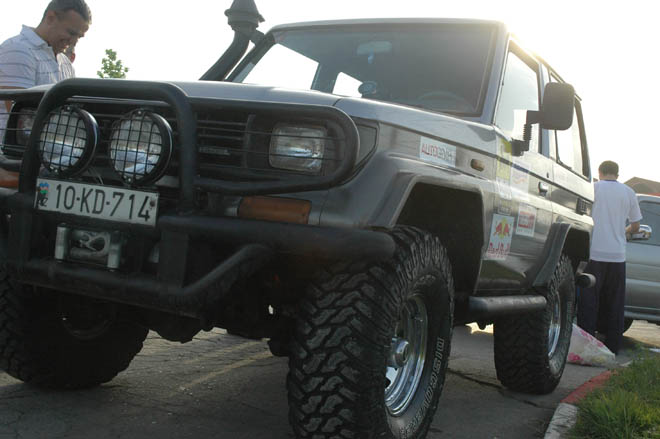 Экстрим! Путешествие по бездорожью и без дорог в Азербайджане (фотосессия)