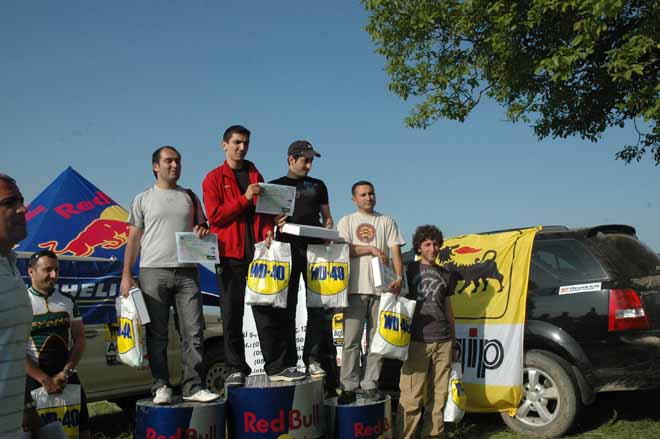 Экстрим! Путешествие по бездорожью и без дорог в Азербайджане (фотосессия)