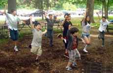 Подарок детей из Ассоциации азербайджанцев Нью-Йорка ко Дню республики (фотосессия)