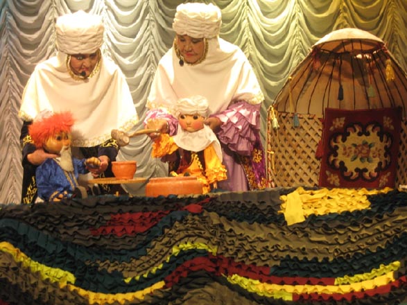 Казахская сказка "Канбак шал" завоевала Гран-при на XIV Всемирном фестивале кукольного искусства в Праге