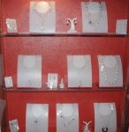 Азербайджанским модницам - золотая классика уступает место элегантности и шику (фотосессия)