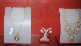 Азербайджанским модницам - золотая классика уступает место элегантности и шику (фотосессия)