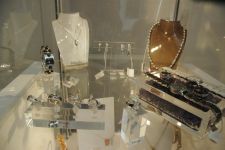 Азербайджанским модницам - золотая классика уступает место элегантности и шику (фотосессия)