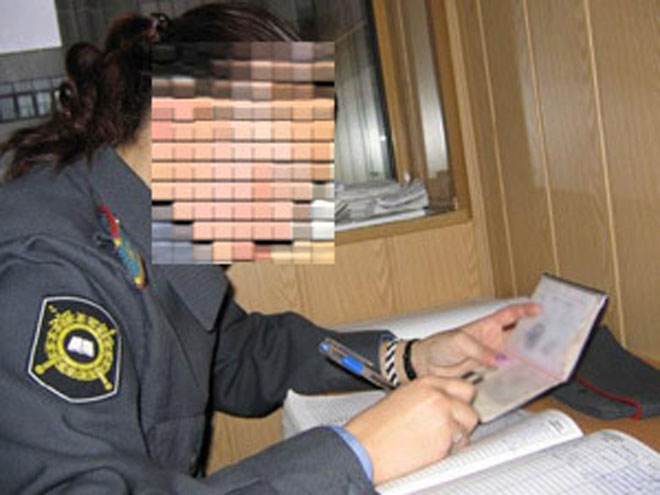 В Волгограде инспектор УФМС брала взятки с азербайджанцев