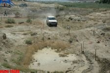 Off-road в Баку по дороге, которой нет (фотосессия)
