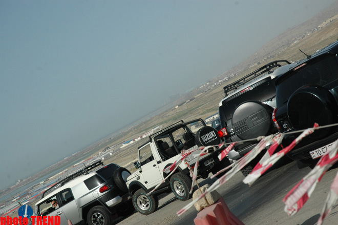 Off-road в Баку по дороге, которой нет (фотосессия)