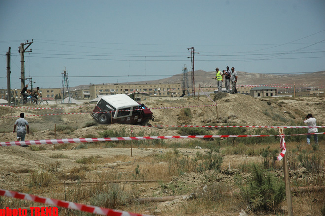 Off-road в Баку по дороге, которой нет (фотосессия)